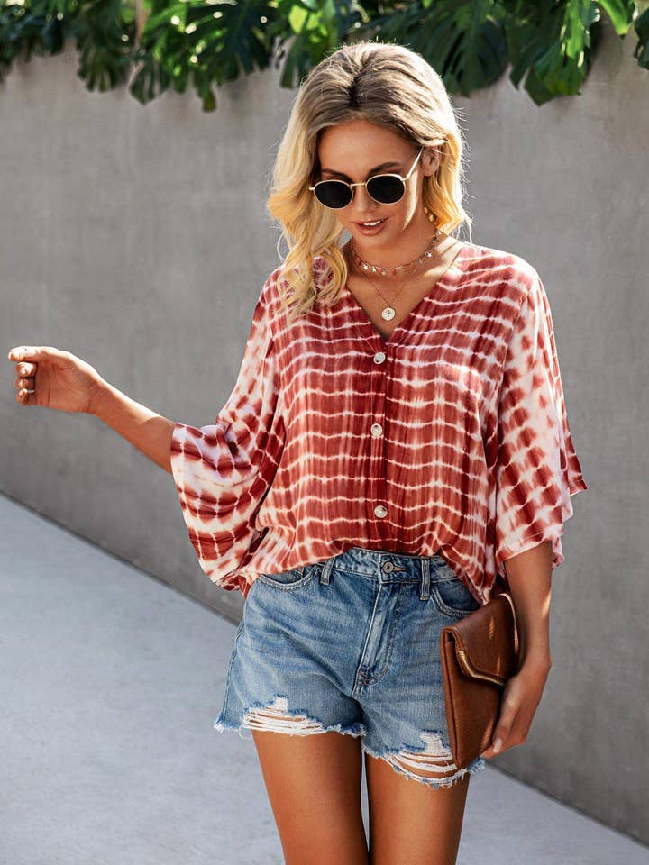 tie dye print batwing sleeve top for wholesale by Flarix