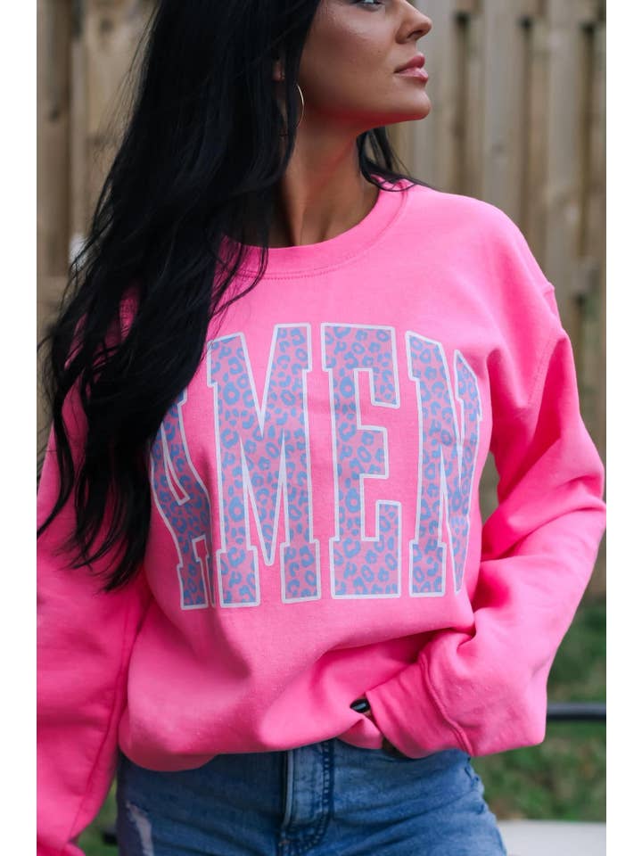 Small Town Society Apparel Co. – Großhandel Sweatshirt mit Grafikdruck – Damen – Amen Sweatshirt in Neonpink, Unisex1