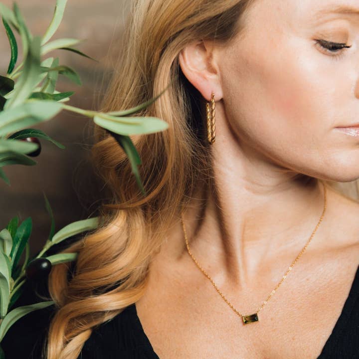 Steward & James – Großhandel Kette mit Anhänger/Charm – Olive Halskette1