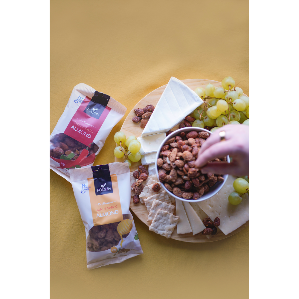 Foodin - Wholesale Snack Bar - Sweet Chili Almonds 110 g2