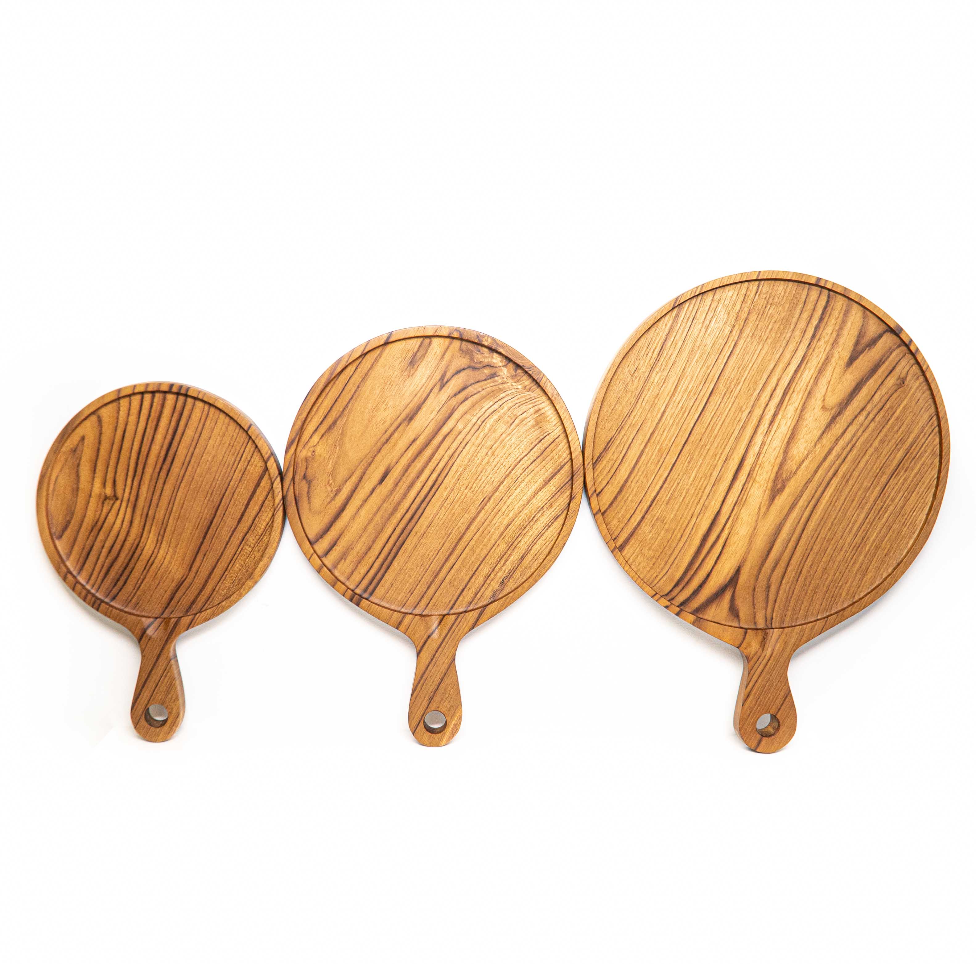 Rainforest Bowls - Wholesale Pizza Board - 8 Inch Teak Wood Pizza Board with Handle & Rim7