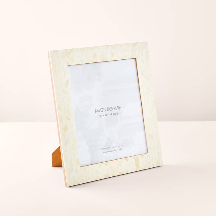 Matr Boomie Fair Trade - Wholesale Picture Frame - Artemis 8x10 Picture Frame - Carved Bone2