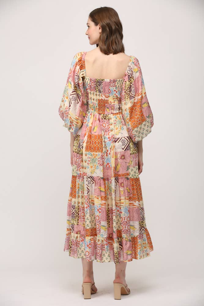 ELFENBEIN MULTI PATCHWORK-MIDIKLEID MIT GESMOKTEM OBERTEIL UND QUADRATISCHEM AUSSCHNITT FD30165 für den Großhandel auf Faire7