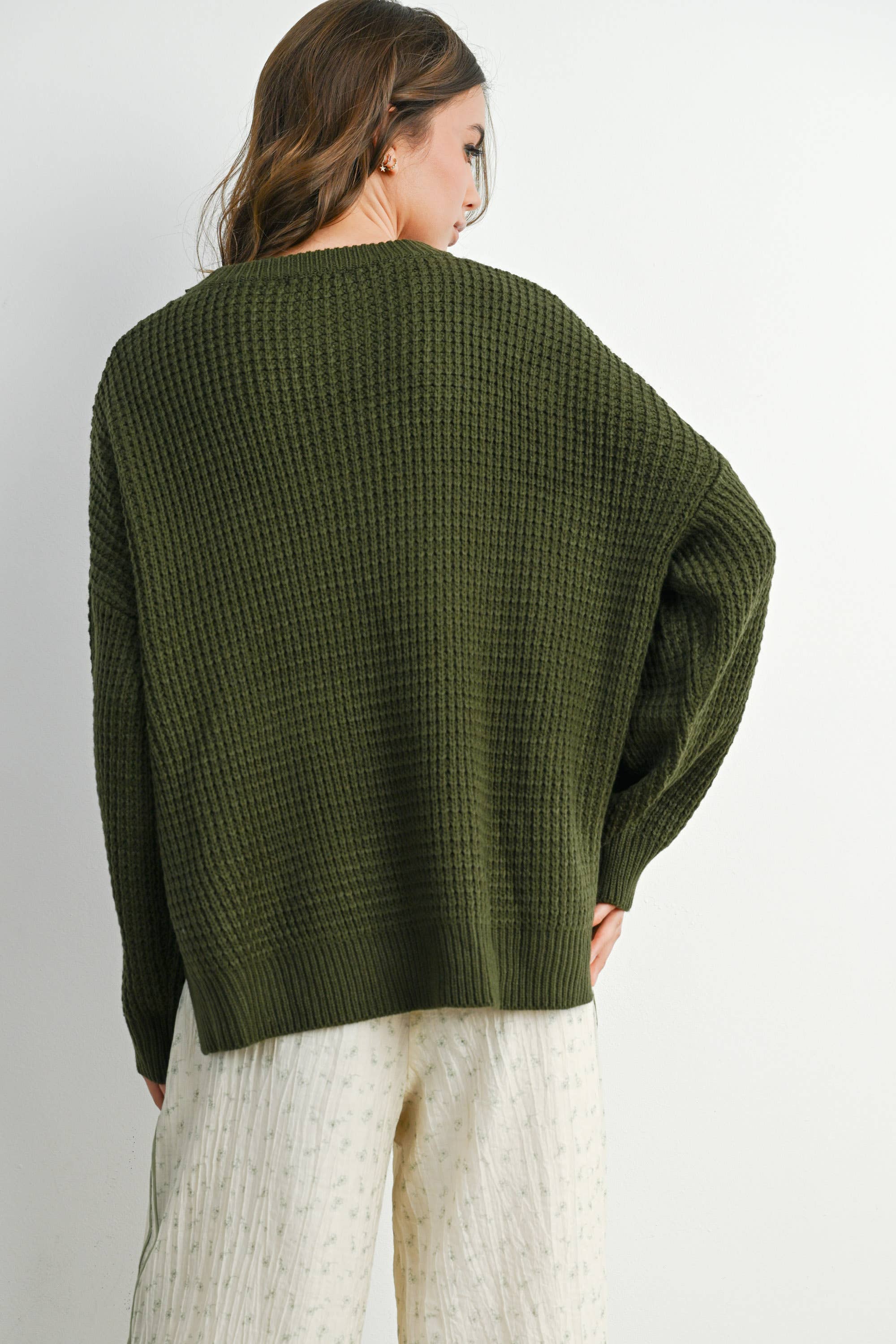 BUTTERMELON - Wholesale Knit Sweater - Women's - Round-Neck Classic Long Sleeve Top - BMW778210
