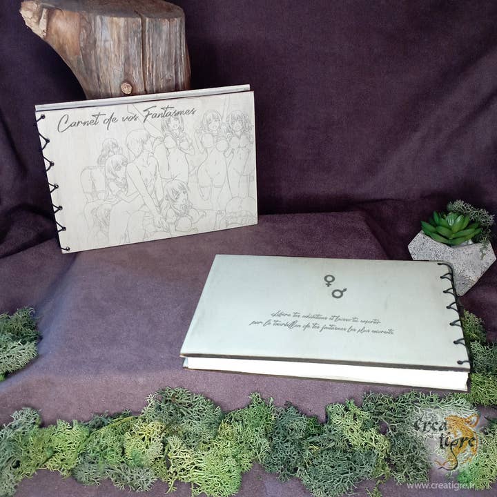 Caderno de madeira Fantasy Threesome + Heterossexual, Erótico Ecchi 3 por atacado de Creatigre