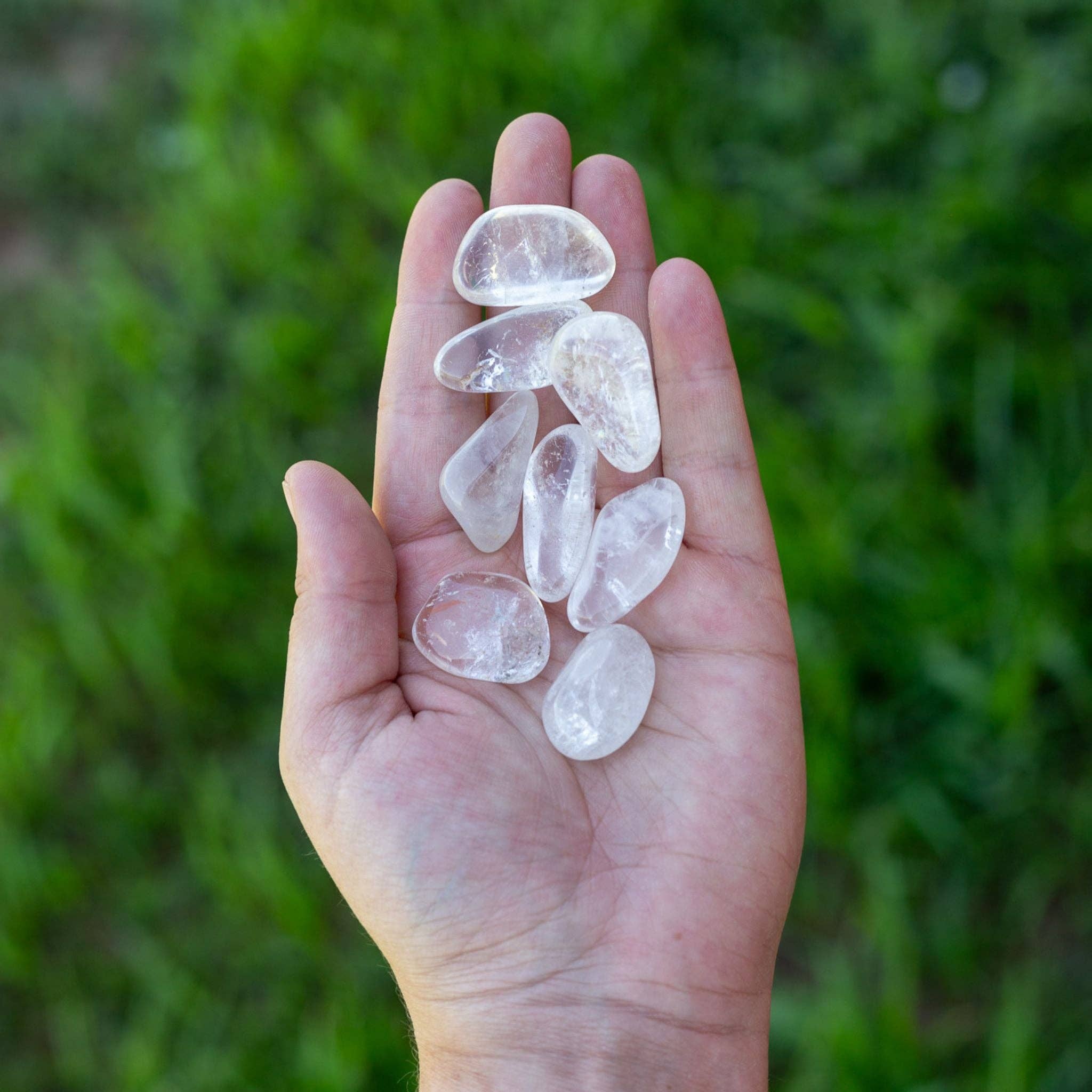 Down To Earth - Vente Pierre et cristal de spiritualité - Quartz transparent roulé. 1 lb.1