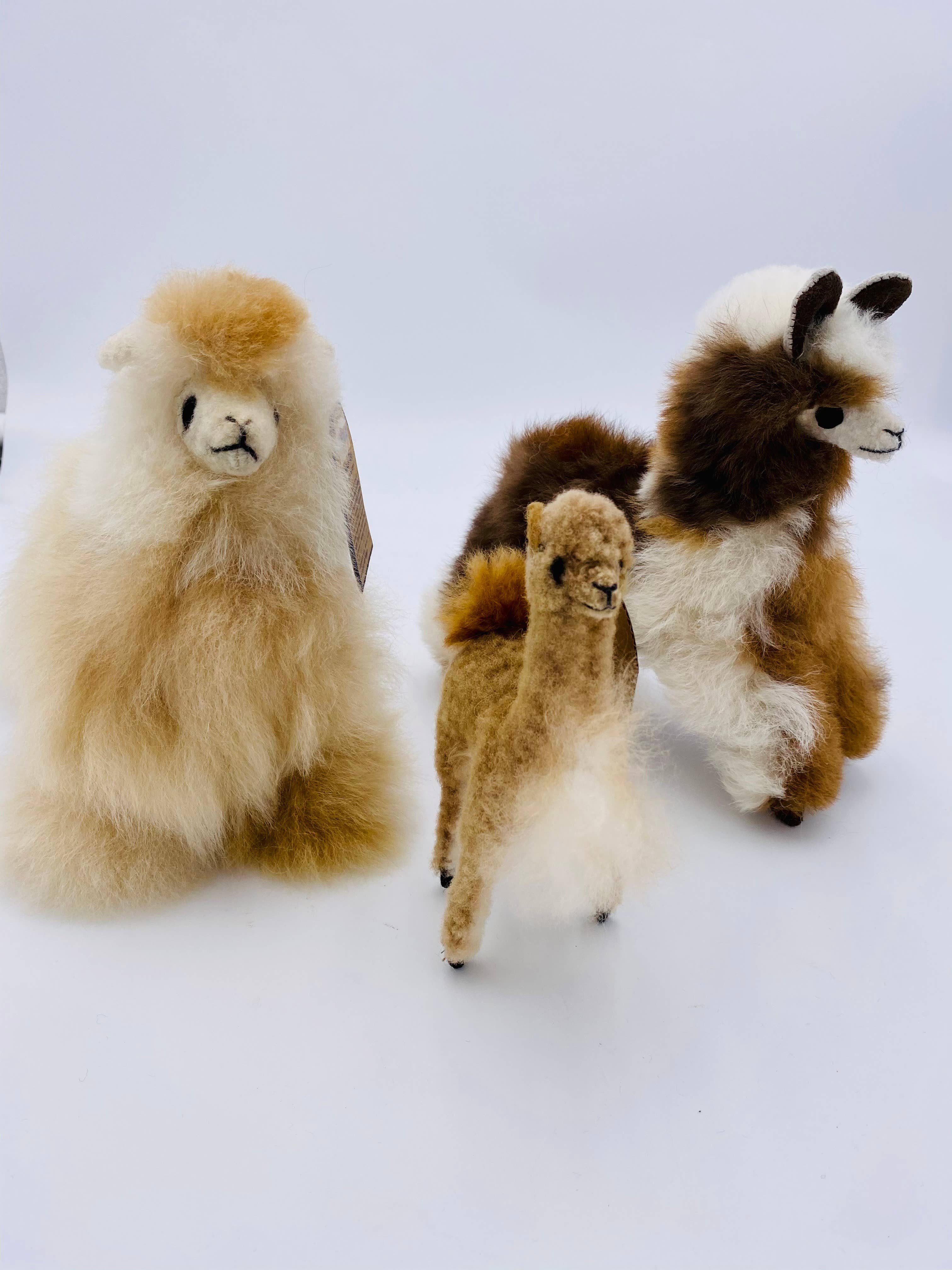 Blossom Inspirations – wholesale Stuffed/plush toy – Kids & baby – Llamaflash Alpaca fur toy2