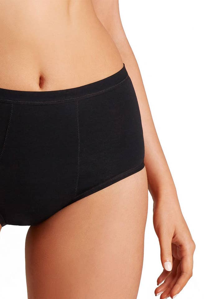 Kärlek Luna Full kort period trosa för wholesale av Infinity Classics International Inc.