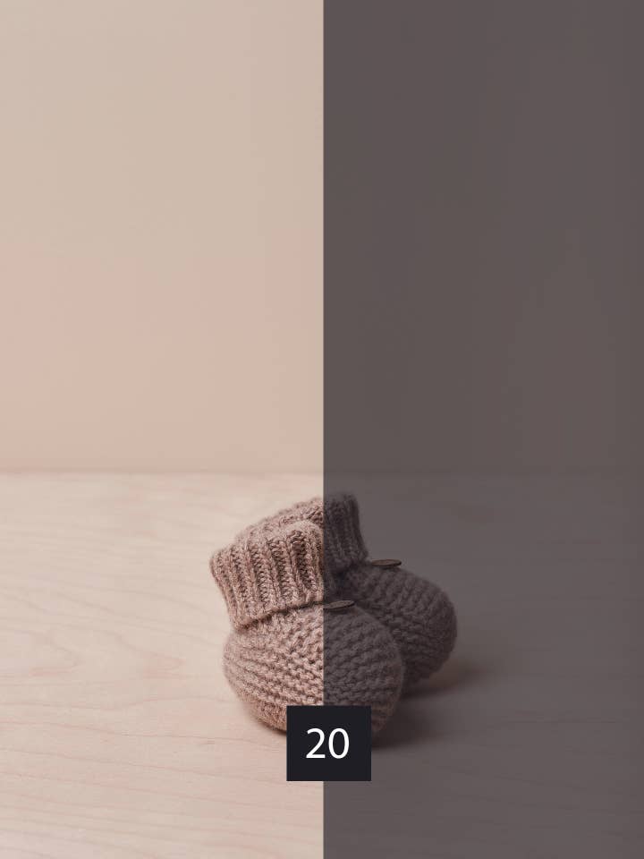 Wedoble: sustainable children's fashion - Wholesale Socks - Baby - Botas knitted in wool | LOVE IN WINTER DAYS1