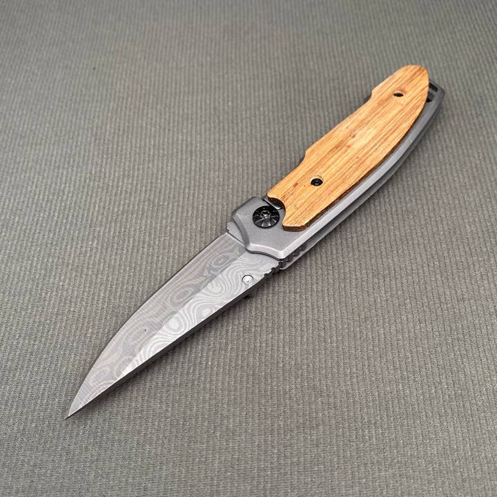 Mio Queena - Wholesale Pocket Knife/Holder - Wooden Handle Foldable Damascus Textured Stainless Steel Knife5