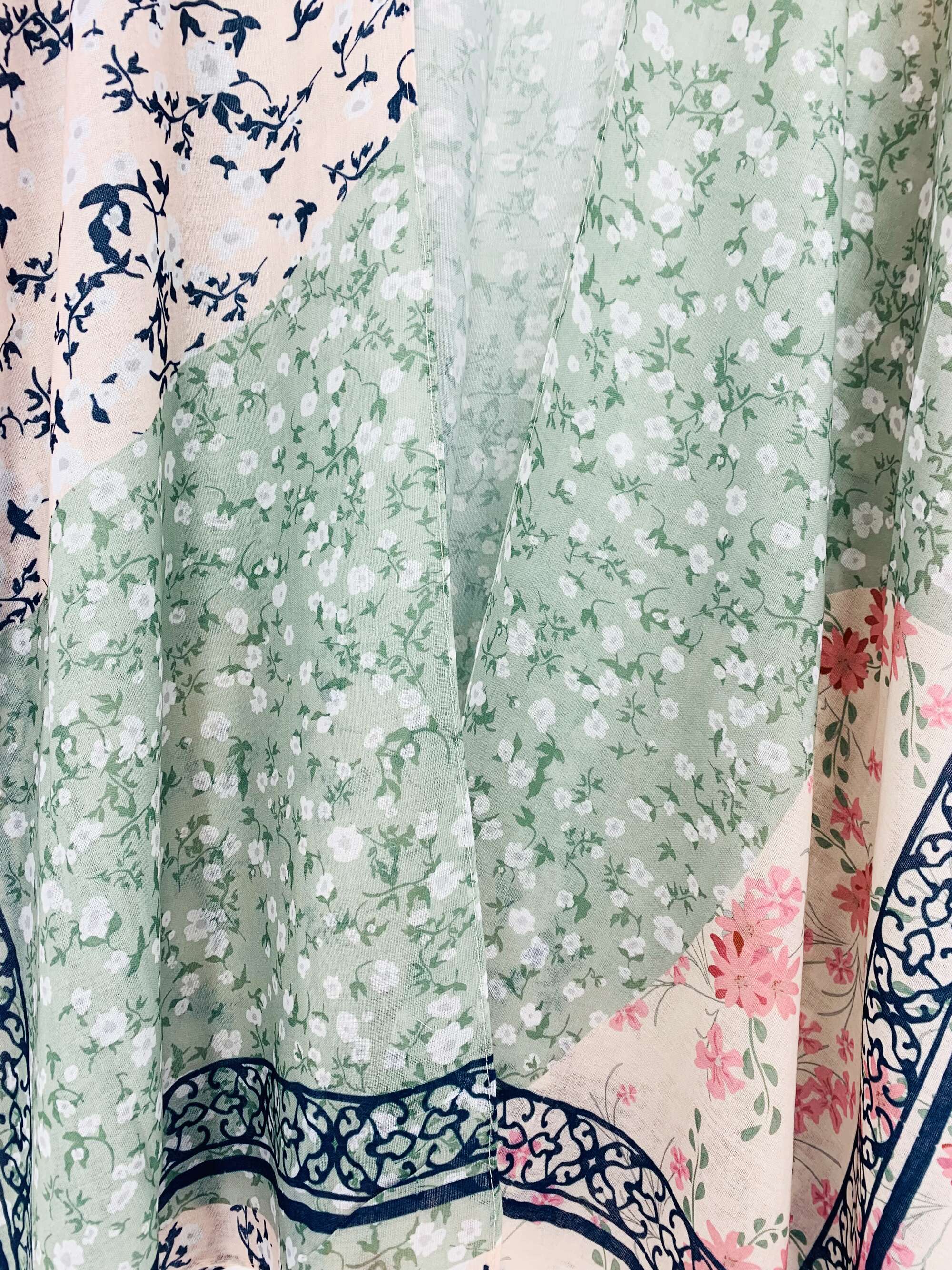 JC Sunny Fashion – Engroshandel Kimono - Dame – JC09115603 Pink-Aqua Daisy Patchwork Kimono4