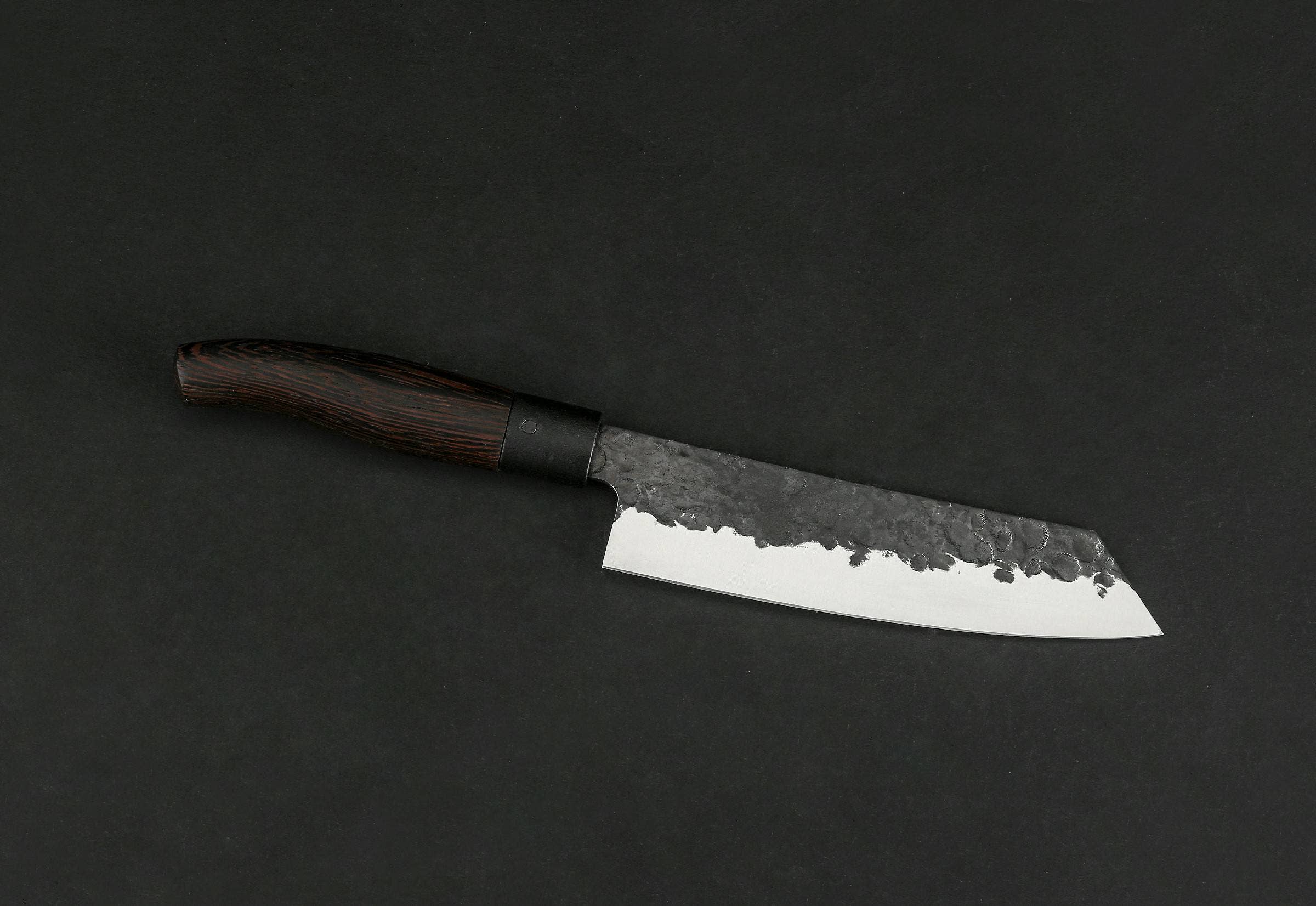 Ed Mahony - Vente Couteau de cuisine/multi-usage - MIYAZAKI - Couteau Santoku Bocho Okii 18 cm forgé à la main, manche en wengé4