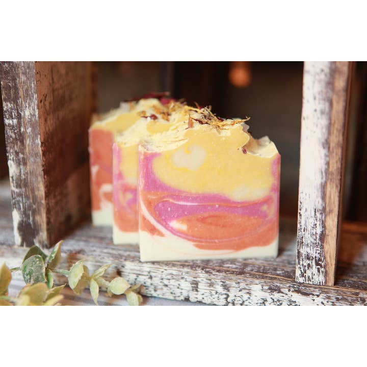 Faith and Grace Soap Co. - Wholesale Bar Soap - Citrus Energy Artisan Soap, Premium Fragrance