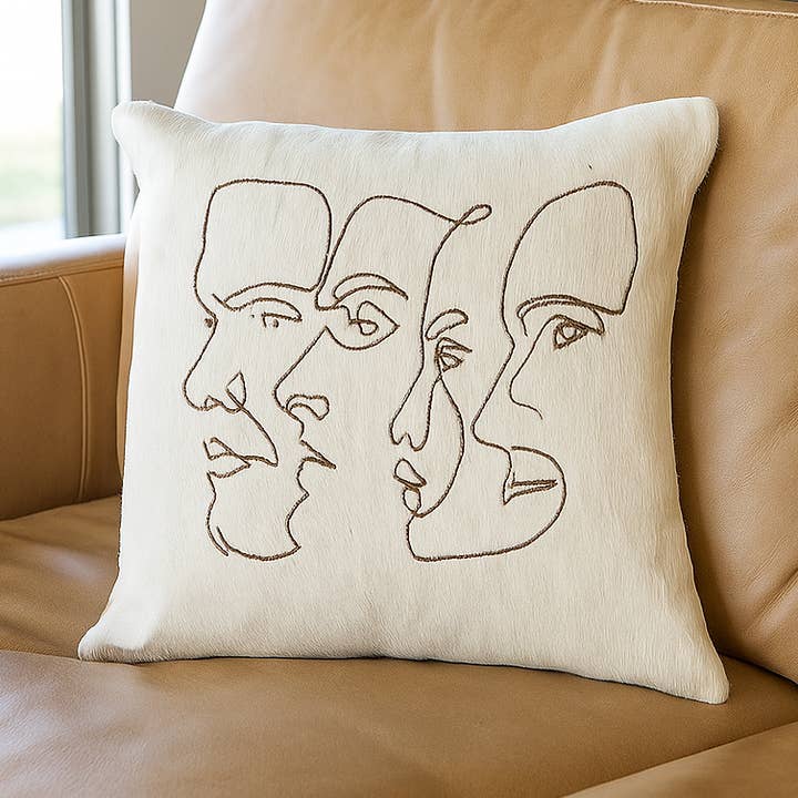 Pudebetræk i koskind - Håndlavet moderne abstrakt ansigtspude for engroshandel hos Glamthread