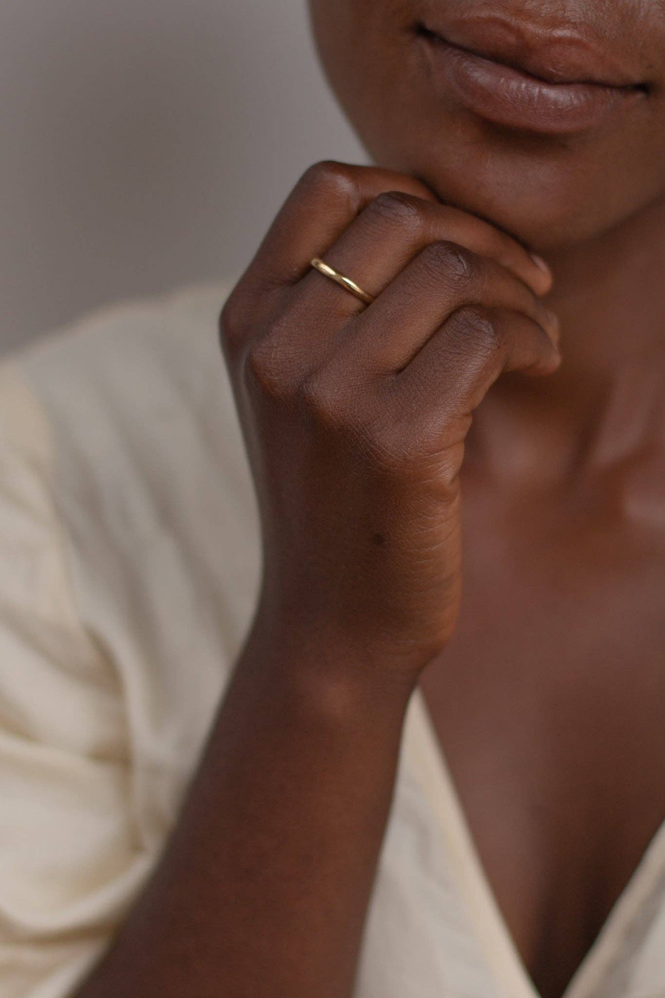 YEWŌ Collective - Venta al por mayor Anillo de banda/apilable - Anillo Chalu1