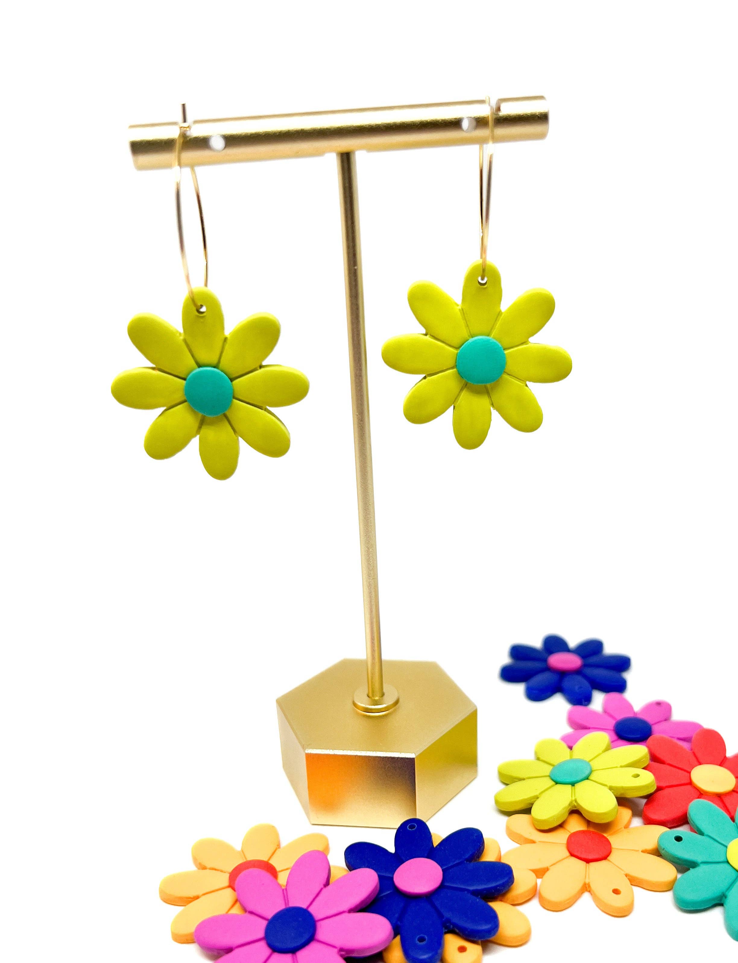 Hillside Studio - Wholesale Dangle Earrings - Daisy Dangles9