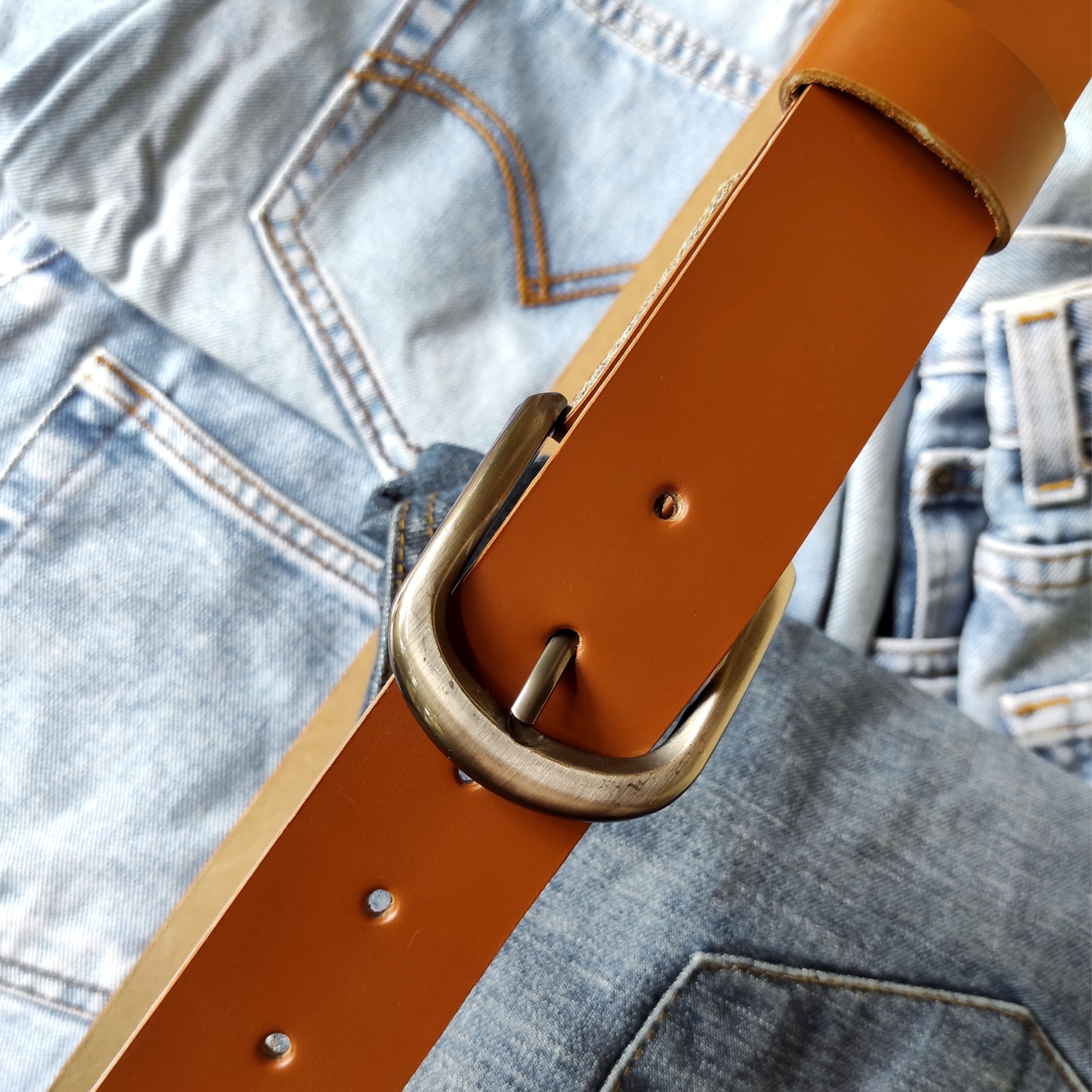 Atitlan Leather – wholesale Belt – Unisex – Full Grain Cognac Leather Buckle-Free Belt - 1.5-Inch Wide2