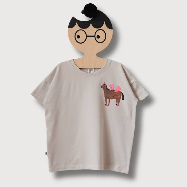 HORSE ON CREAM OVERSIZE SHIRT (DELIVERY APPROX. 14 DAYS) for wholesale by Dont Grow Up