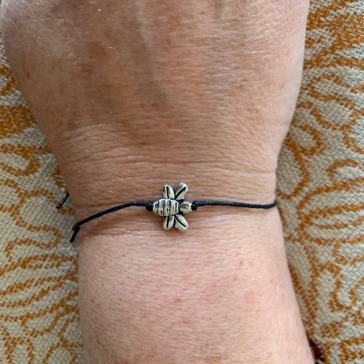 Faithstrings - Wholesale Charm/Dangle Bracelet - Bee Still Christian Faith String Wish Bracelet Gift