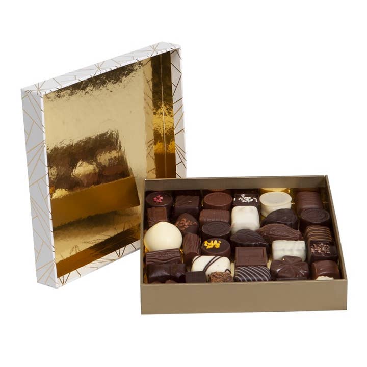 Deffrennes - Wholesale Gift Box - Exception square cardboard box 18.5x18.5x3.44