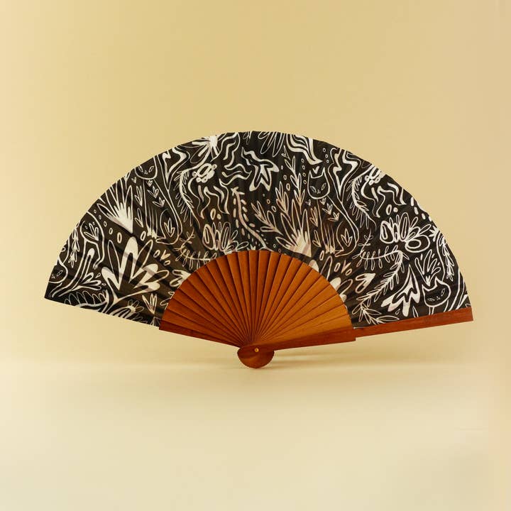 Infiltrated Cats Fan for wholesale by DesignPlace