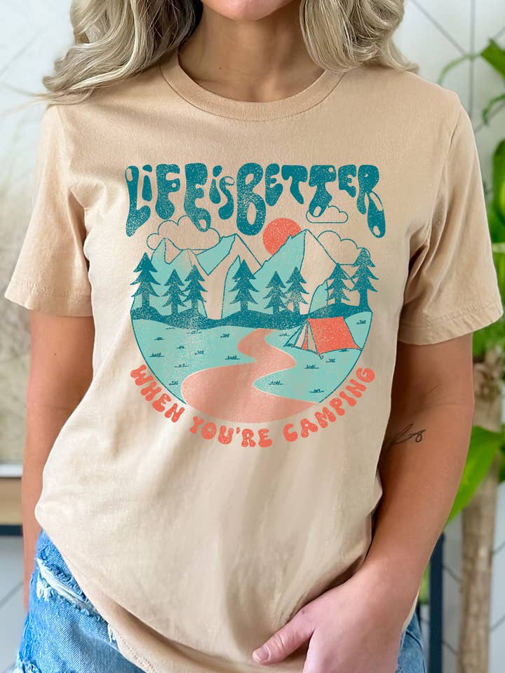 BT1602 T La vita è più bella per la vendita all'ingrosso da parte di BouTeeQue Closet