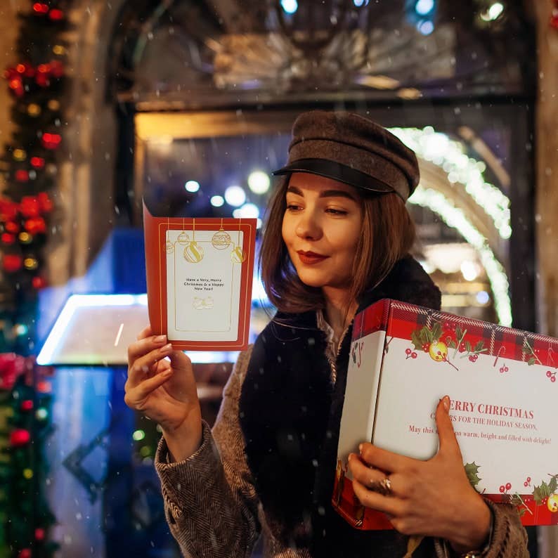 The Wine Savant /  Khen Glassware – wholesale Bath & body set – Christmas Gift Box - Xmas Relaxing Spa Gift Baskets1