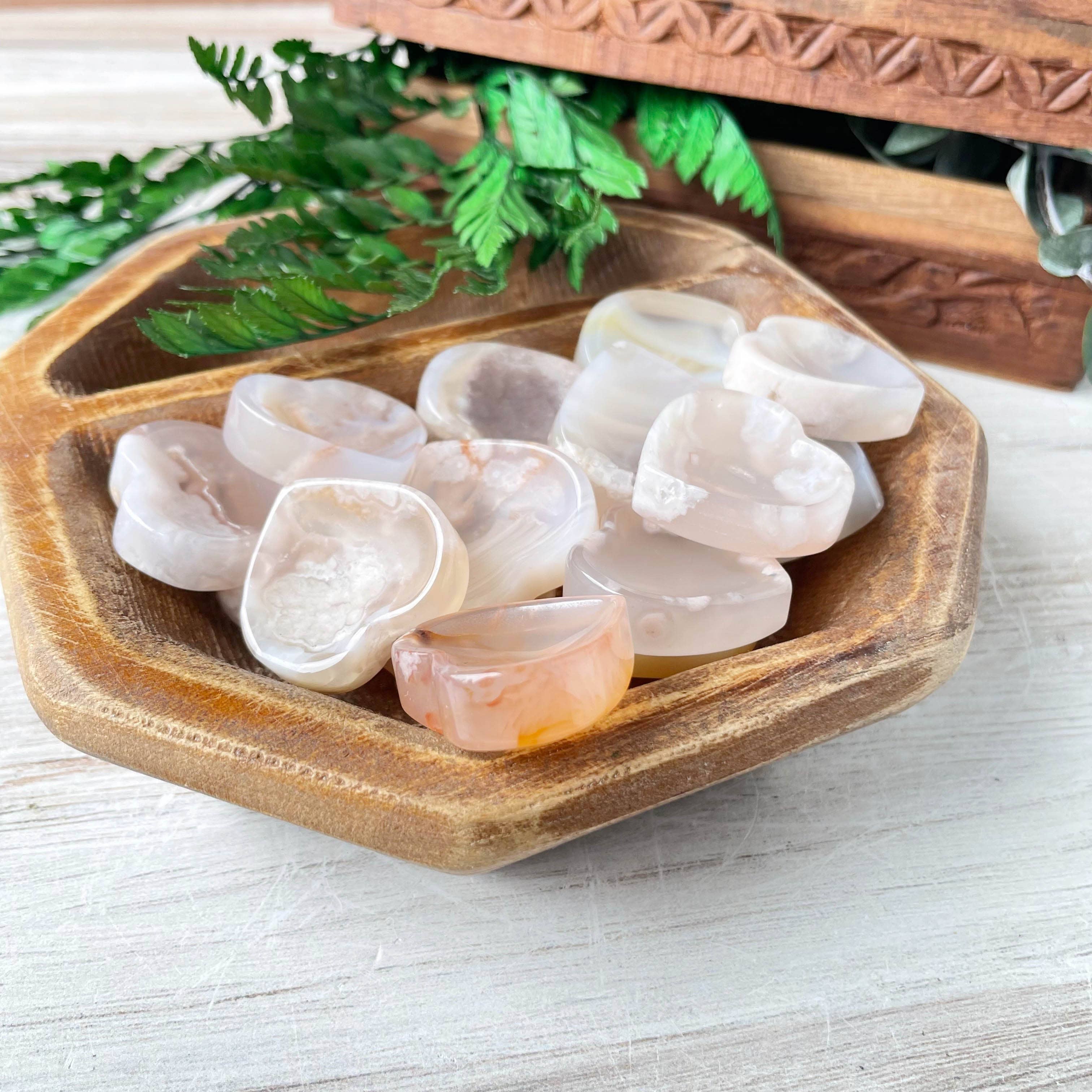 Ewelina Pas Jewelry - Venta al por mayor Bandejas/platos/boles decorativos - Mini cuenco de ágata floral en forma de corazón7