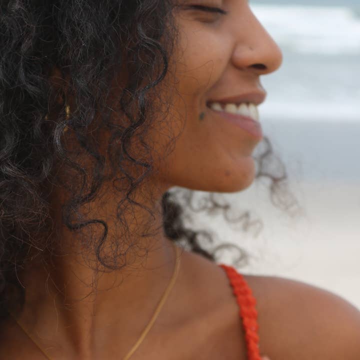 Positiva Jewelry – Engroshandel Halskæde med vedhæng – 18k forgyldt halskæde i rustfrit stål med månevedhæng1