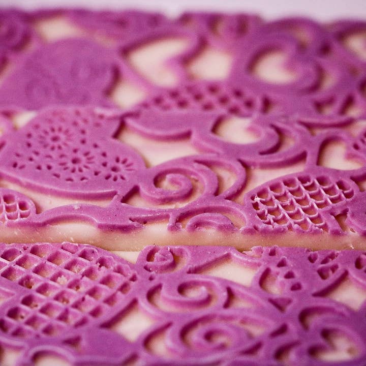 ViviSoaps - Wholesale Bar Soap - Valentine handmade rose scented soap5