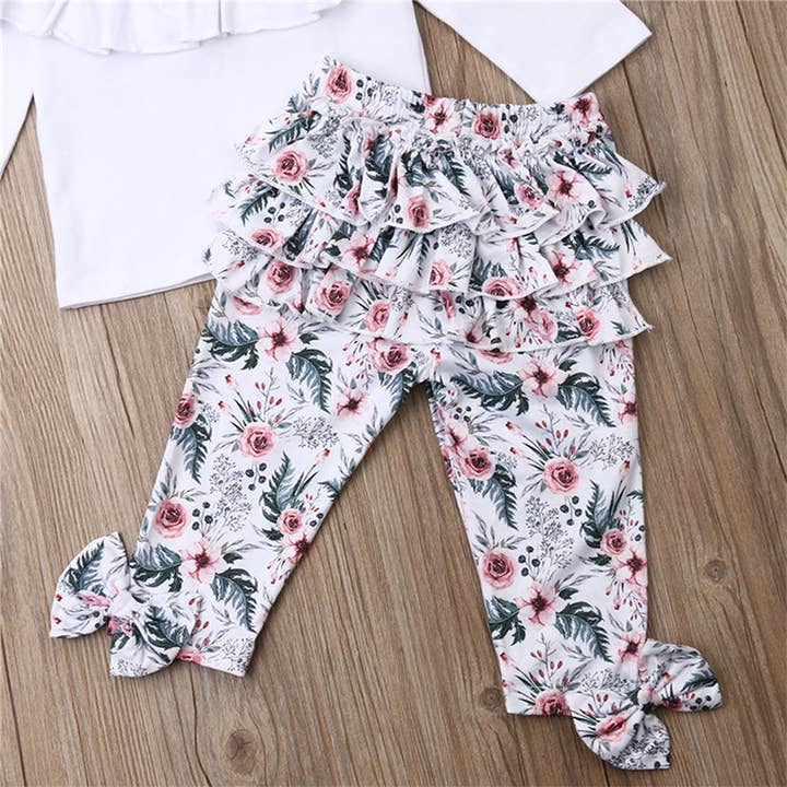 Fennco Styles - Vente Ensemble de vêtements – bébé - Haut à manches longues, pantalon et bandeau blancs à volants floraux pour bébé4