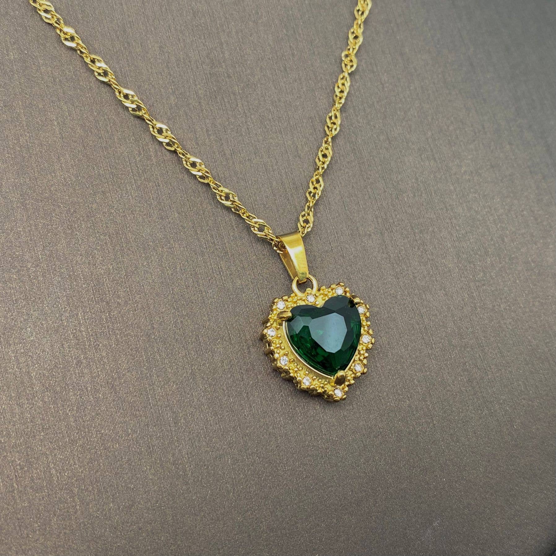 Mio Queena - Wholesale Pendant/Charm Necklace - Sparkling Heart Zircon Charm 18K Gold Plated SS Necklace-FGS2