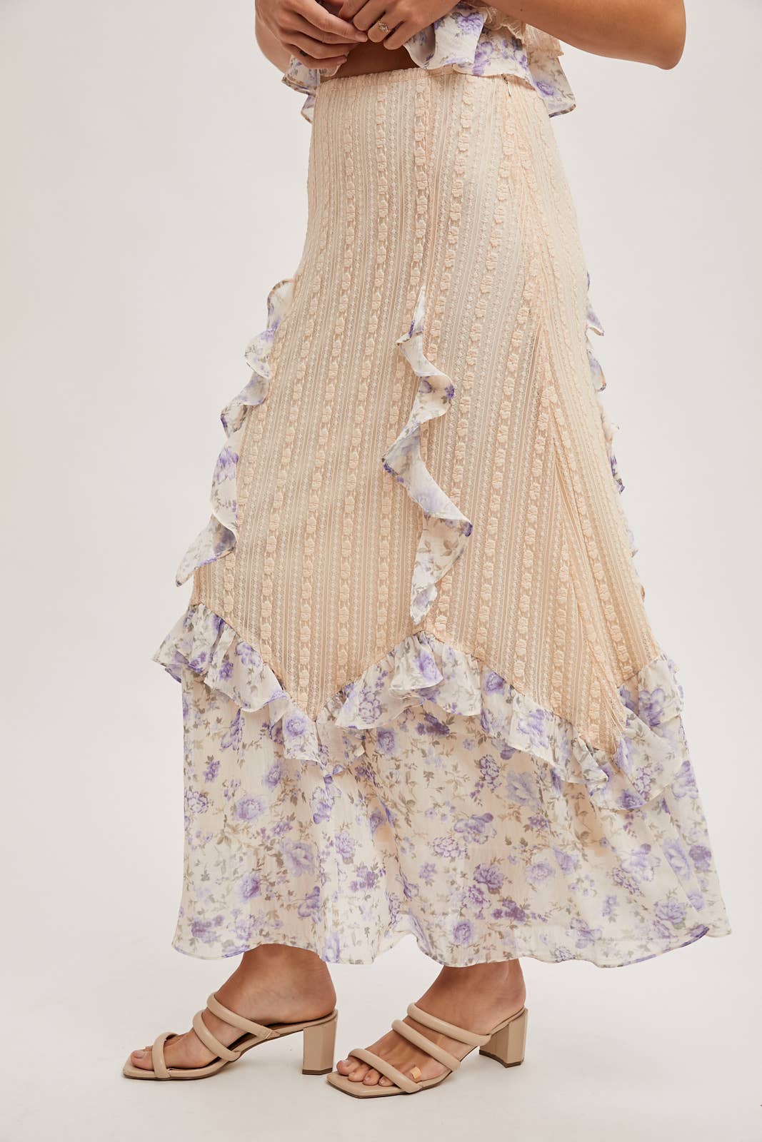 Bluivy - Wholesale Skirt - Women's - FLORAL PRINT TRIMMED MAXI LACE SKIRT WITH LINING13