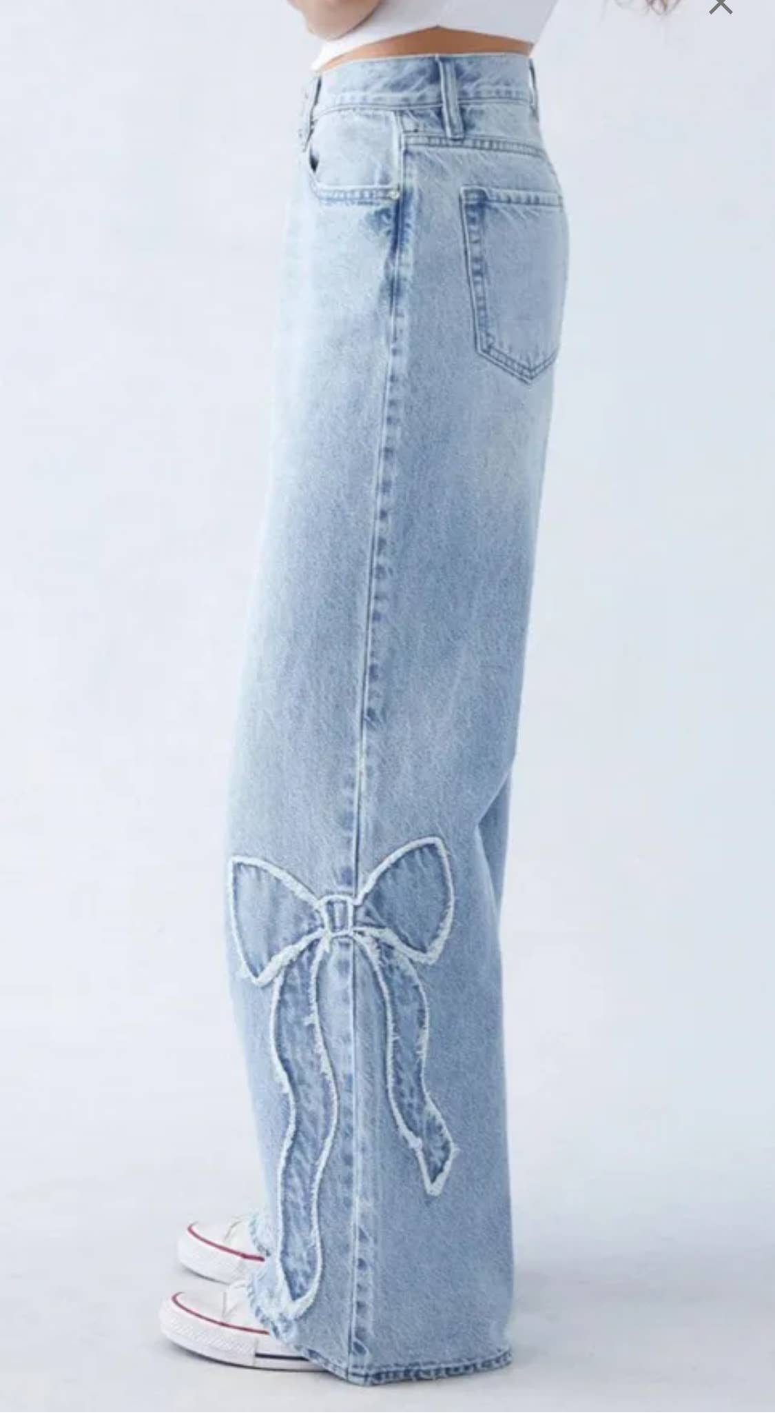 Serenity Collective - Wholesale Jeans - Women's - Light Denim Bow Jean1