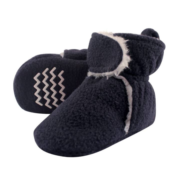 Hudson Baby Cozy Fleece and Sherpa Booties, Navy for wholesale by BabyVision