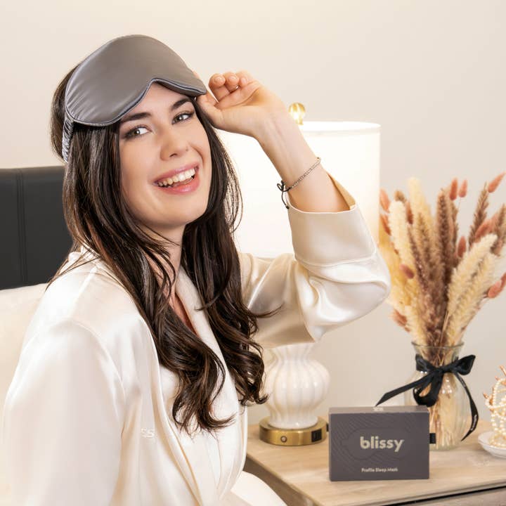 Blissy - Wholesale Sleep/Eye Mask - Sleep Mask - Grey - Profile12