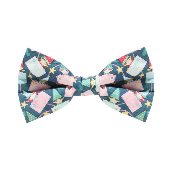 Gröna bokstäver för jultomtens hundfluga för wholesale av Pretty posh pups