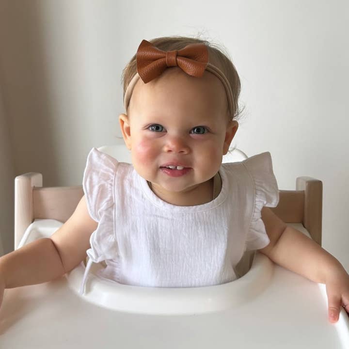 Ali+Oli - Wholesale Baby Bib - Baby - Muslin Cotton Ruffle Baby Bib (White)0