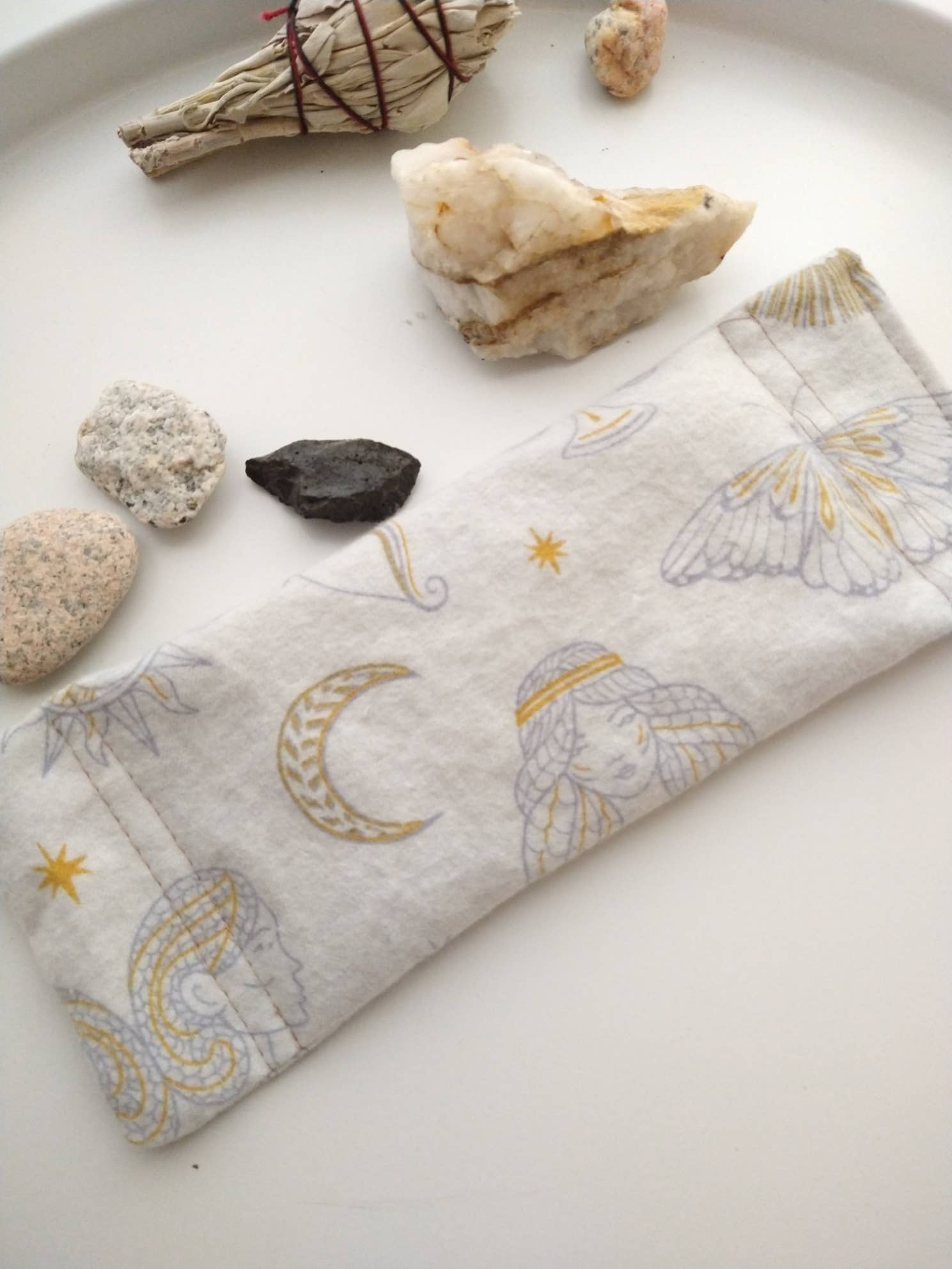 Refuge for the Renegade - Wholesale Spa/Therapy Pillow - Flaxseed Eye Pillows | Natural Sinus Relief | Relaxation1