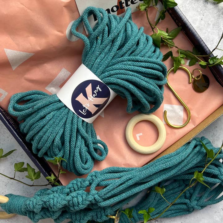 Knotted - Wholesale Doe-het-zelf-knutselset - Maak je eigen Macramé planthangerkit22
