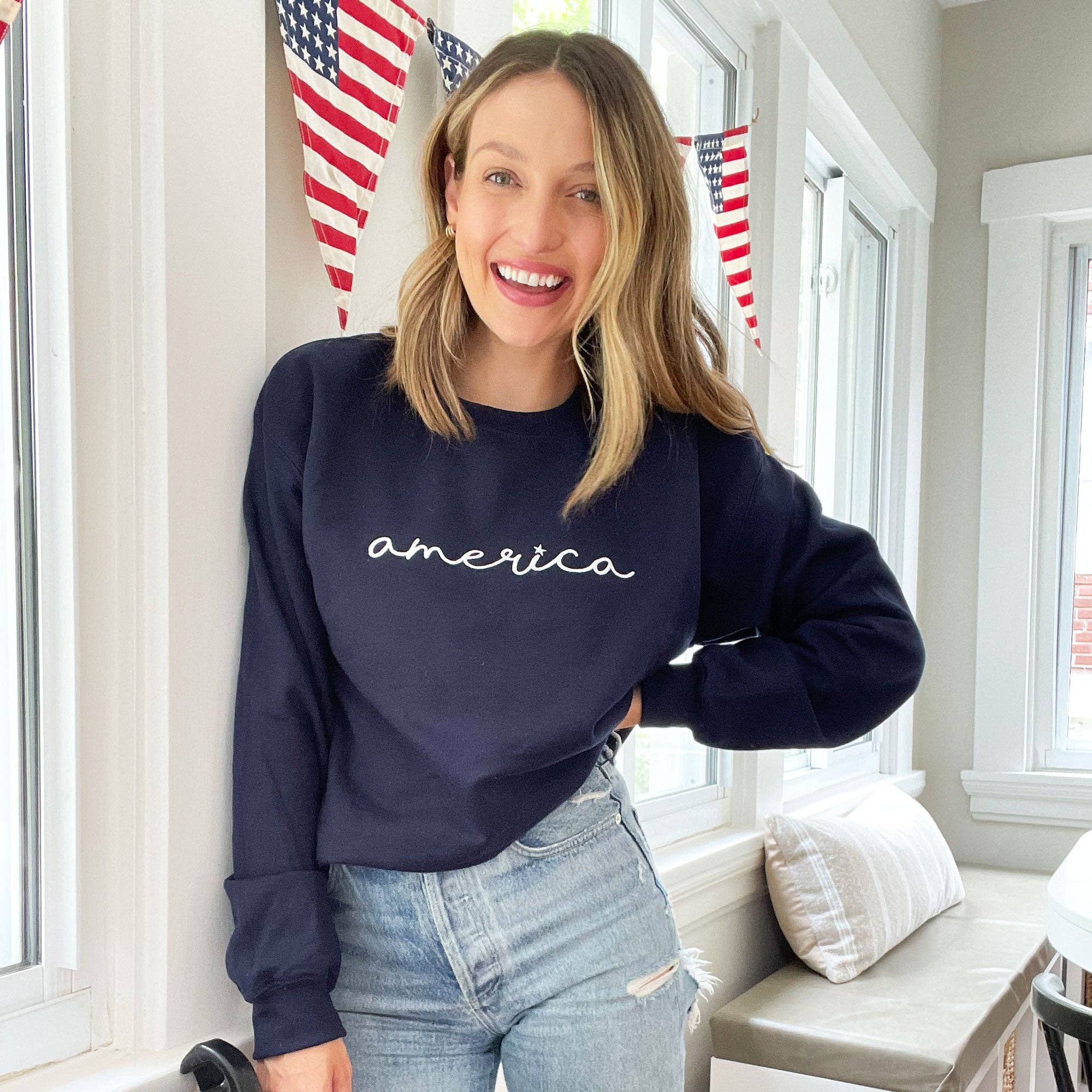 Wholesale America Script Crewneck Sweatshirt for your store Faire