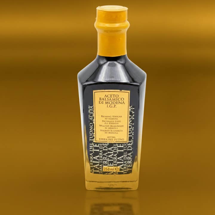 Aceto Balsamico di Modena I.G.P. 250 ml Gold für den Großhandel von Acetaia Terra del Tuono Soc. Agr. SRL