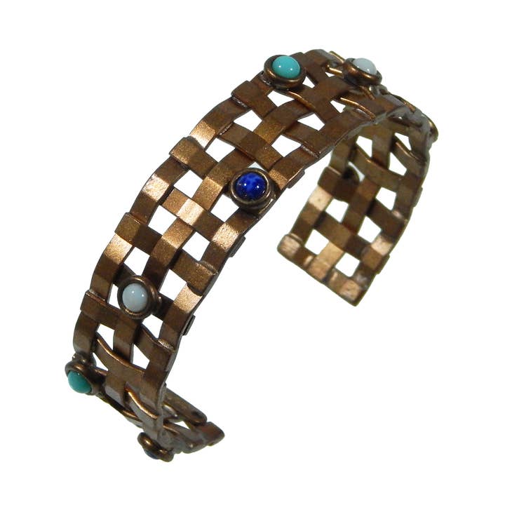 Bracciale in metallo intrecciato in bronzo per la vendita all'ingrosso da parte di Sarah Cavender Metalworks