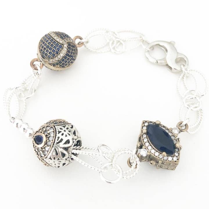 Bracciale gioiello con corona turca zaffiro per la vendita all'ingrosso da parte di O.H.M. Jewelry