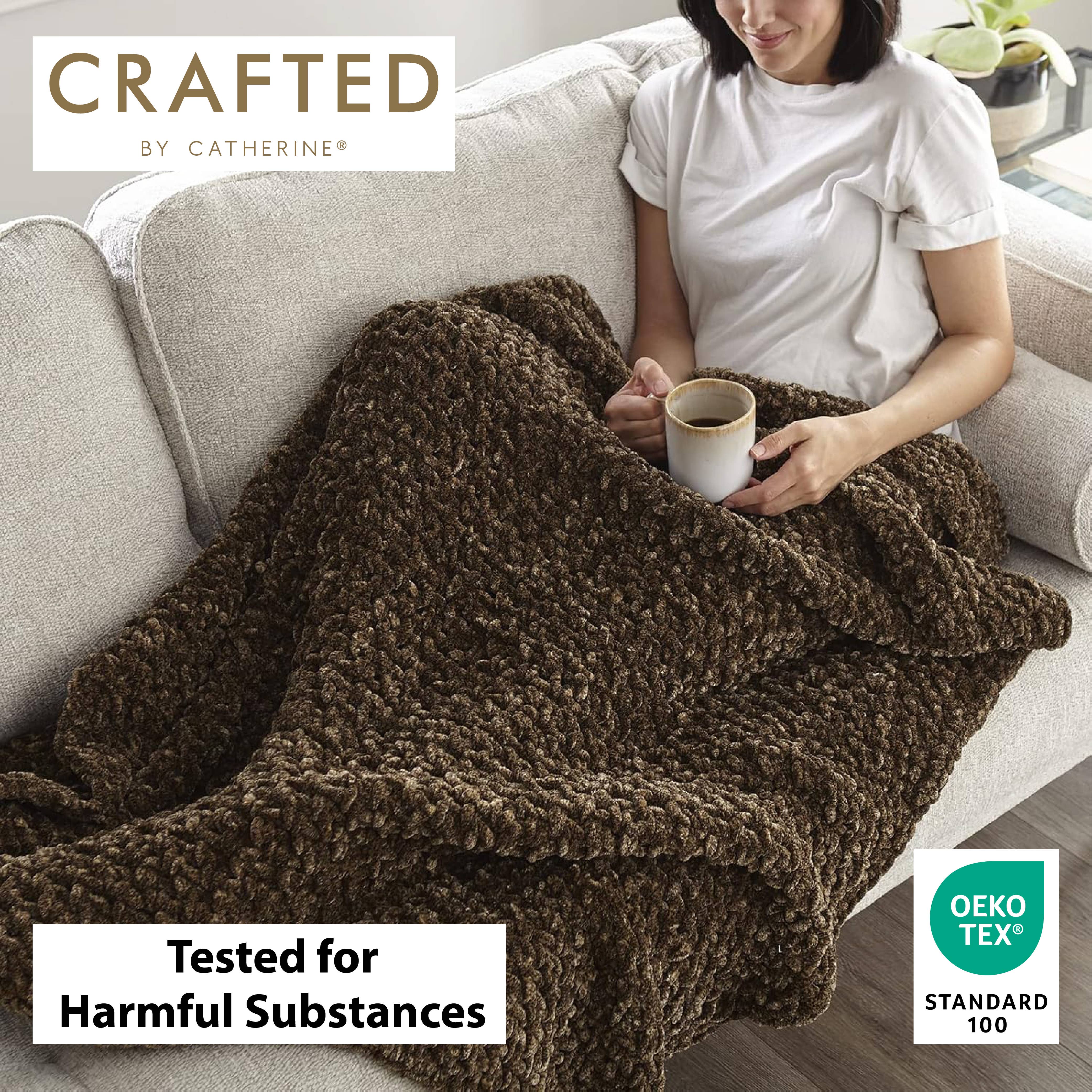 Crafted by Catherine - Wholesale Yarn - Luxe Velvet Yarn | 10.5oz/300g | Super Bulky #6 | Pack of 42