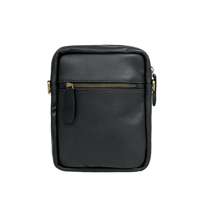 MAHI Leather - Wholesale Crossbody Bag - Men's - The Classic Flight Bag2