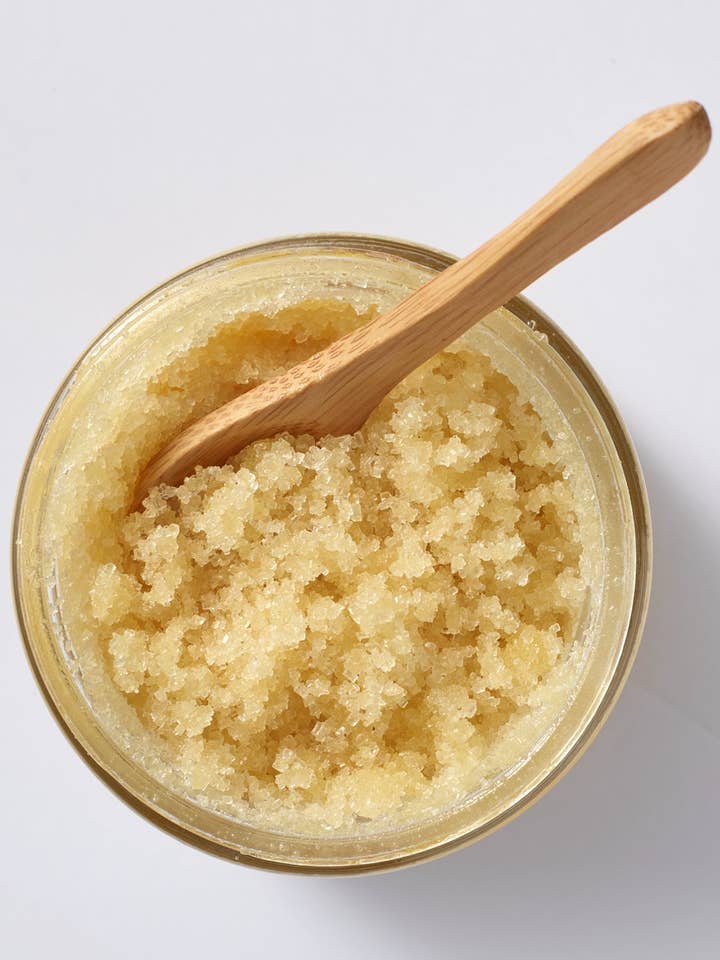 SANFTER ZUCKERKÖRPERLACK Glättendes Zuckerpeeling 8 fl oz für den Großhandel von NYL Skincare