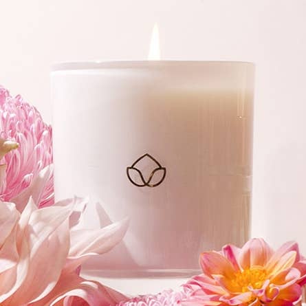 Vela perfumada con pétalos rosas para venta al por mayor de Linden Leaves