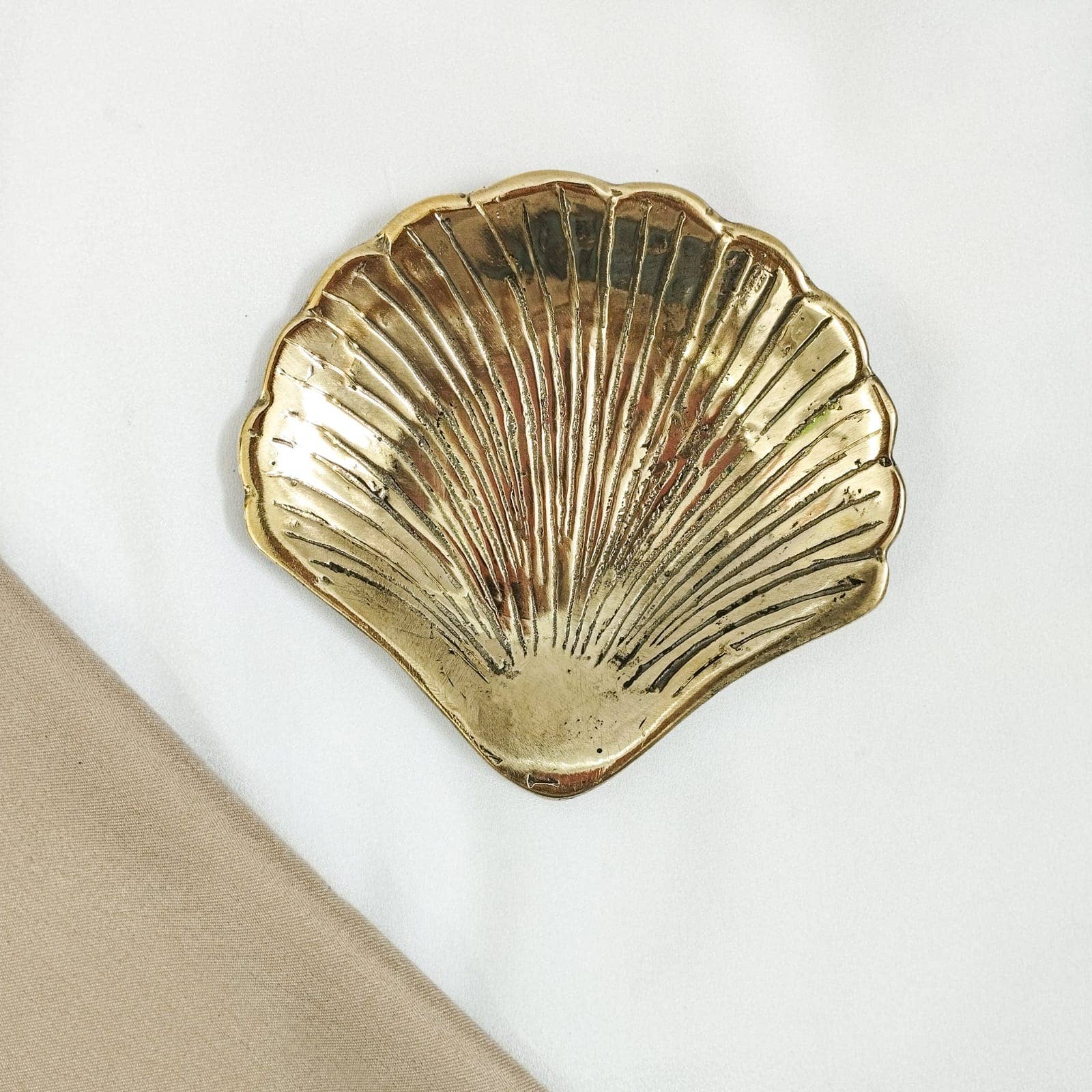 FERN – wholesale Jewellery dish – Brass Trinket Tray Shell Pearl