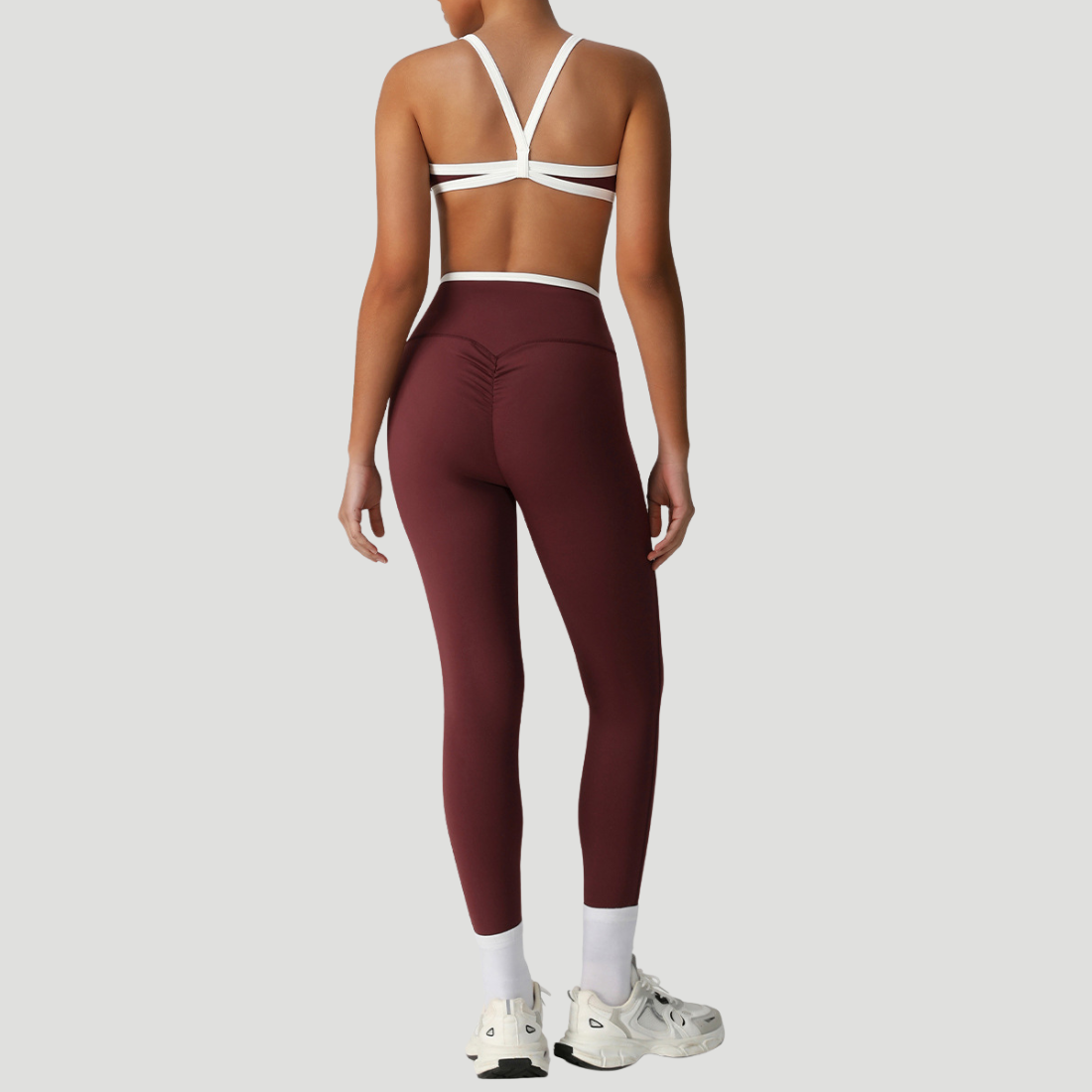 Sodalemon - Vendita all'ingrosso Completo sportivo - Donna - Set due pezzi con reggiseno incrociato e pantaloni sportivi a vita alta5